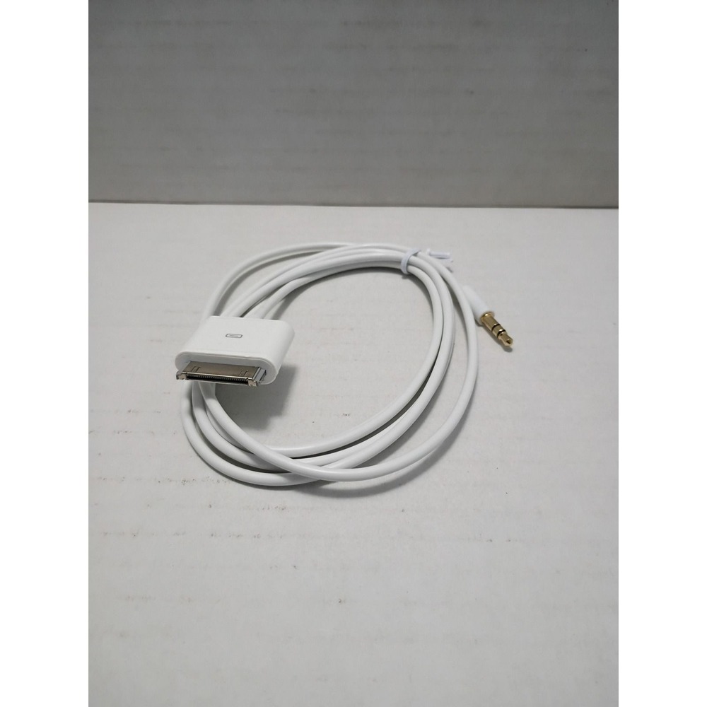 3.5mm Audio Cable for iPhone iPod iPad 30-Pin Male Dock Connector Cable to AUX I